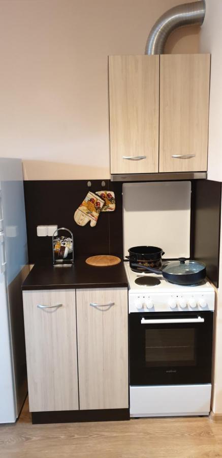 Family Holiday Apartments Breez 1 ヴァルナ エクステリア 写真