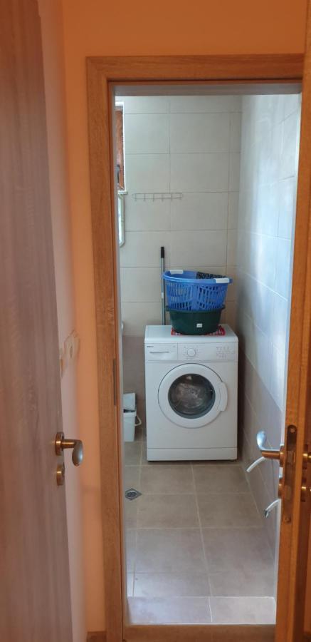 Family Holiday Apartments Breez 1 ヴァルナ エクステリア 写真