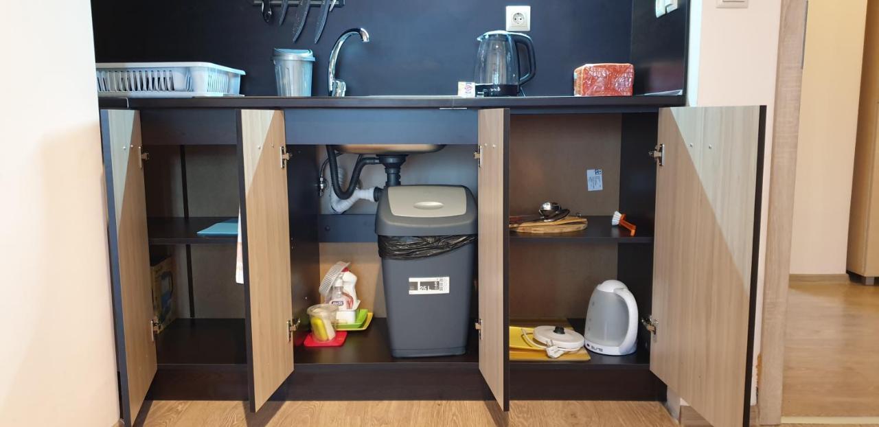 Family Holiday Apartments Breez 1 ヴァルナ エクステリア 写真