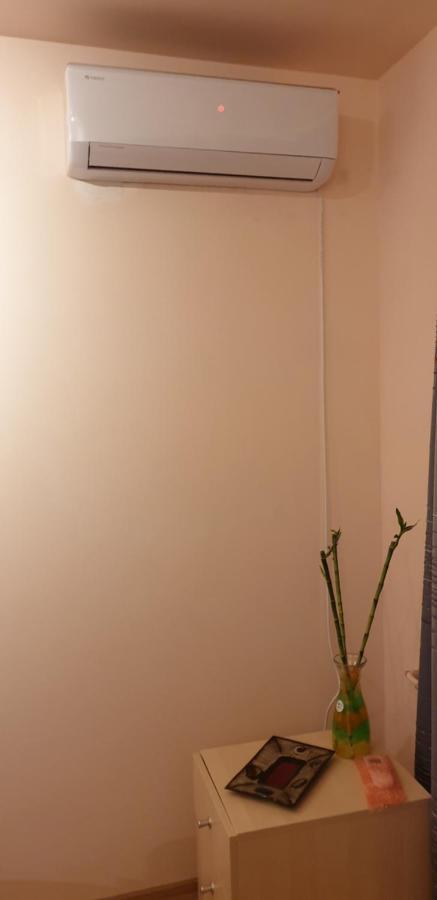 Family Holiday Apartments Breez 1 ヴァルナ エクステリア 写真